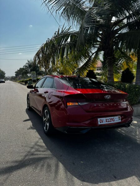 2022 Hyundai Elantra Limited