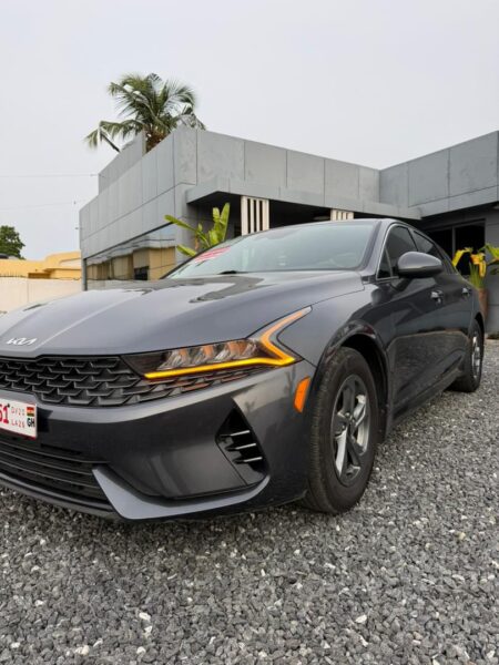 2022 Kia K5